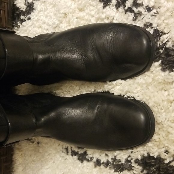 Ellen Tracy Boots - Picture 2 of 11